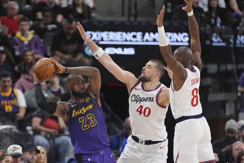 找到进攻突 找到进攻突